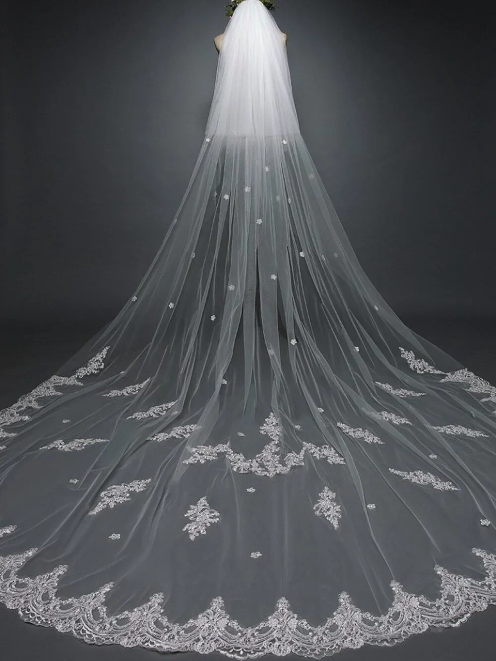 2 Tier Floral Lace Cathedral Wedding Veil W Blusher 118